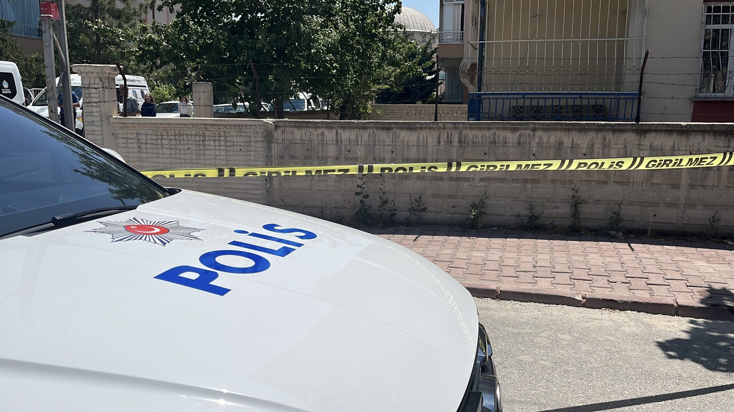 Konya'da M.İ. isimli şahıs, boşanma aşamasındaki eşi Z.İ.'yi, iddiaya göre
