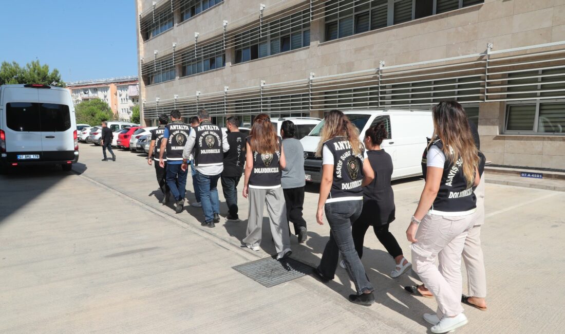 Antalya merkezli olarak dört ilde gerçekleştirilen eş zamanlı operasyonlarla, kendilerini