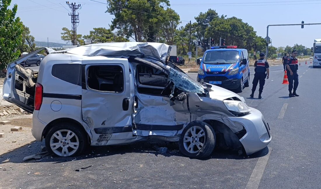 Antalya'nın Manavgat ilçesinde meydana gelen elim bir trafik kazasında, uzun