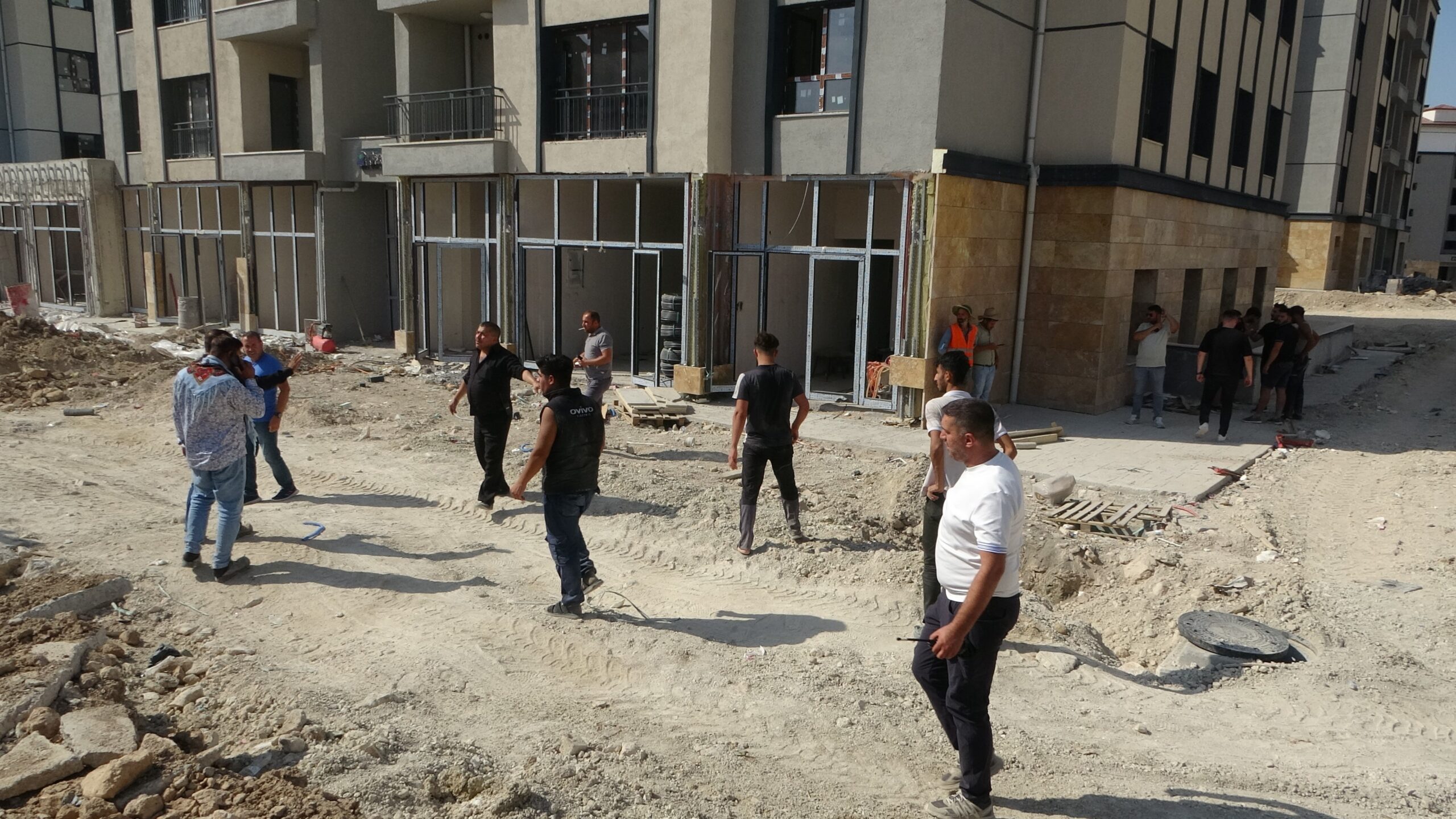 Malatya'da bir inşaat şantiyesinde işçiler arasında başlayan sözlü tartışma, kısa