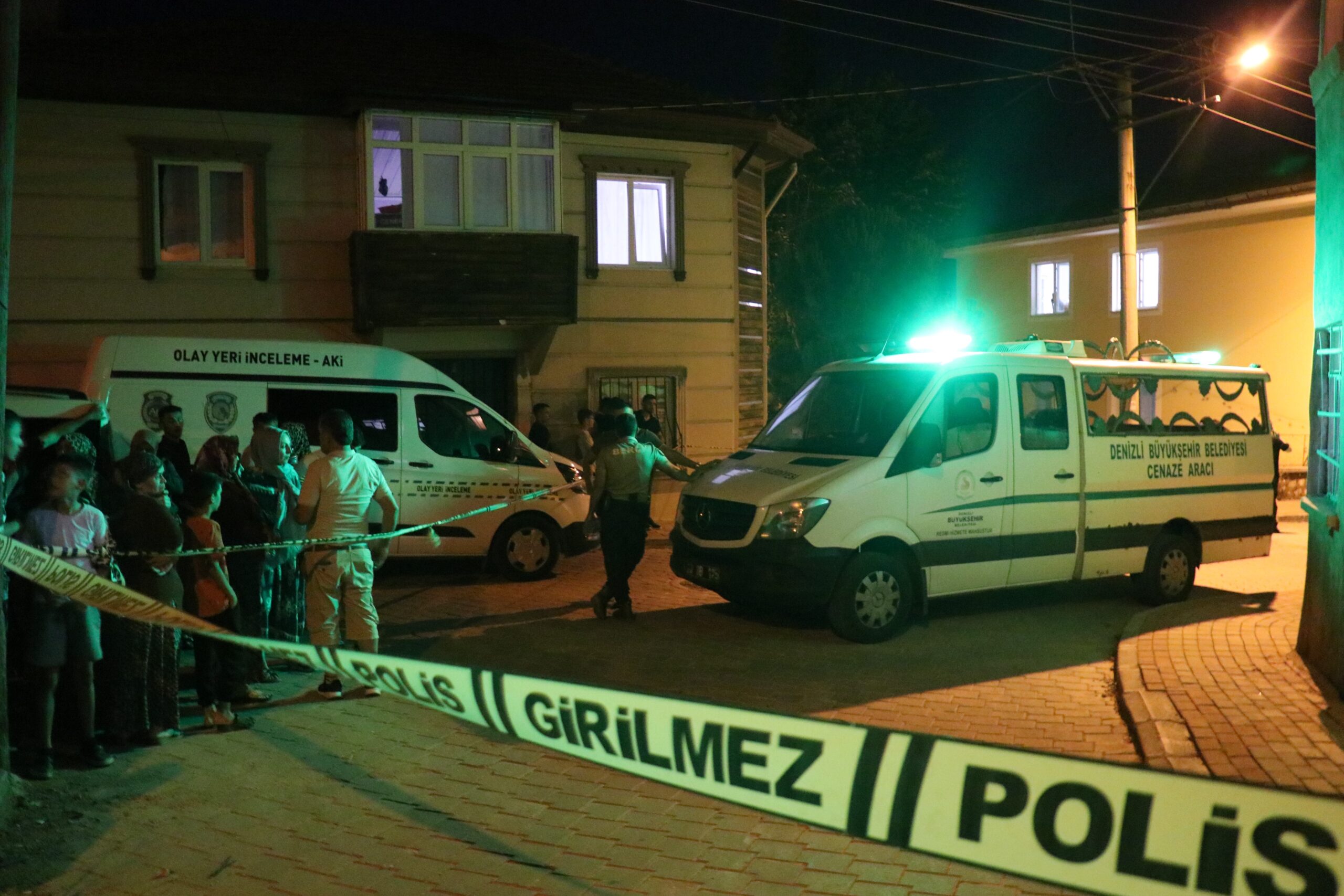 Denizli'nin Serinhisar ilçesinde yaşanan trajik bir olayda, A.Ö. isimli şahıs,