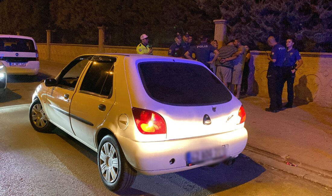 Konya'da, polisin 'dur' ihtarına uymayan ehliyetsiz ve alkollü bir sürücü,