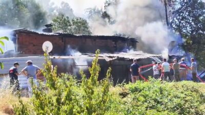 Bursa'nın İnegöl ilçesinde, bir evin bahçesindeki fırından kaynaklandığı düşünülen yangın,