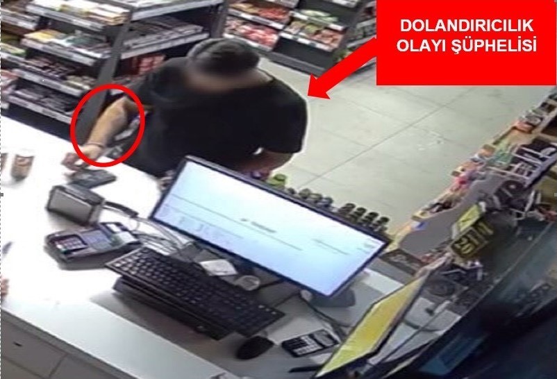 Denizli'de kendisini kamu görevlisi olarak tanıtarak "kriminal inceleme" bahanesiyle 1,5