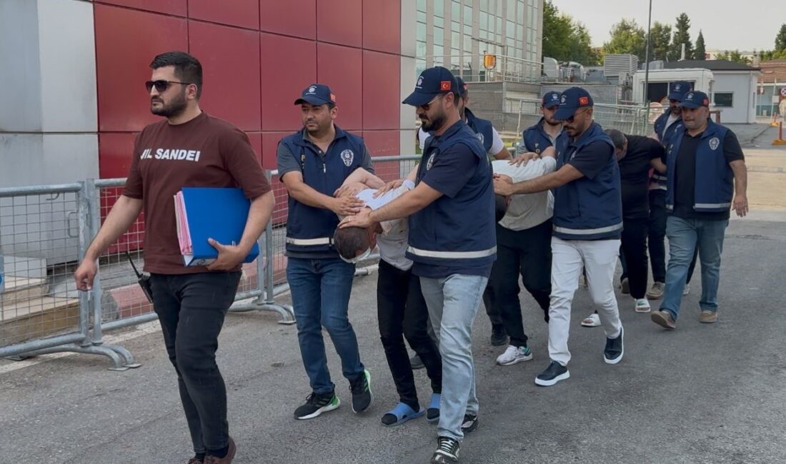 Gaziantep'te bir kuyumcu toptancısının silahlı saldırı sonucu 18 kilogram altınının