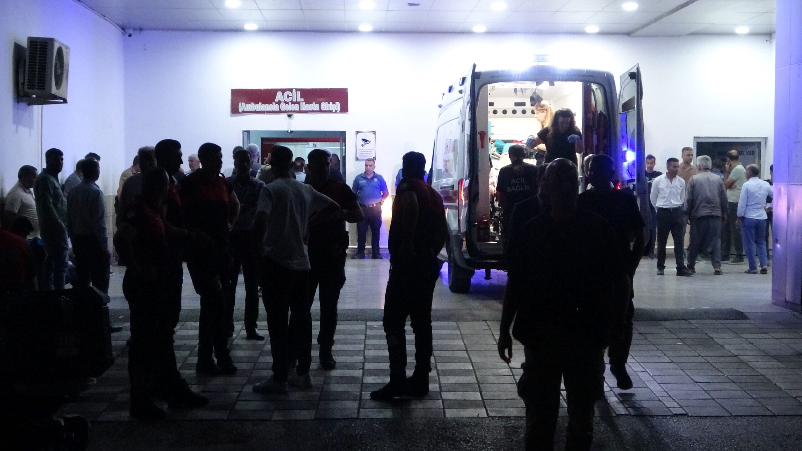 Malatya'nın Yeşilyurt ilçesinde trajik bir kaza yaşandı. Hayvanlarına yem hazırlamak