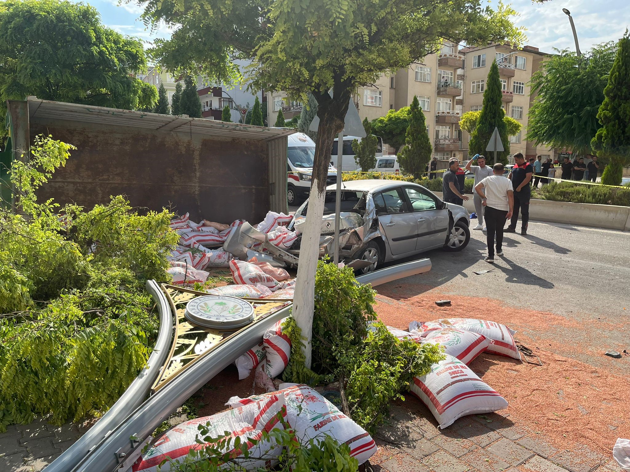 Yozgat'ın Yerköy ilçesinde, fren sisteminde meydana gelen bir arıza nedeniyle