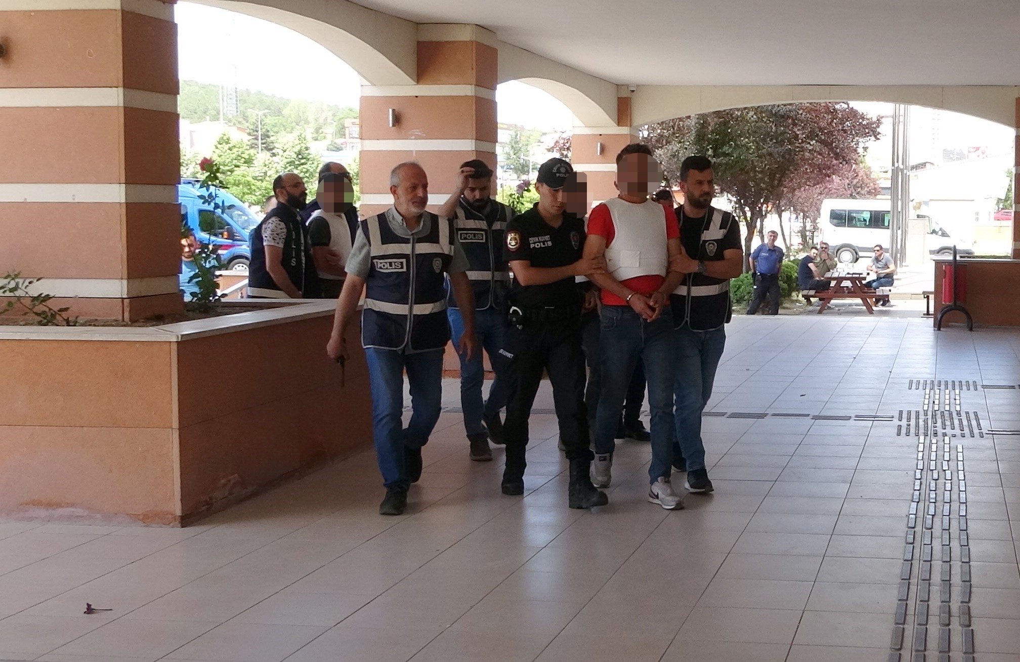 Kastamonu’da geçtiğimiz yıl haziran ayında meydana gelen ve bir kişinin