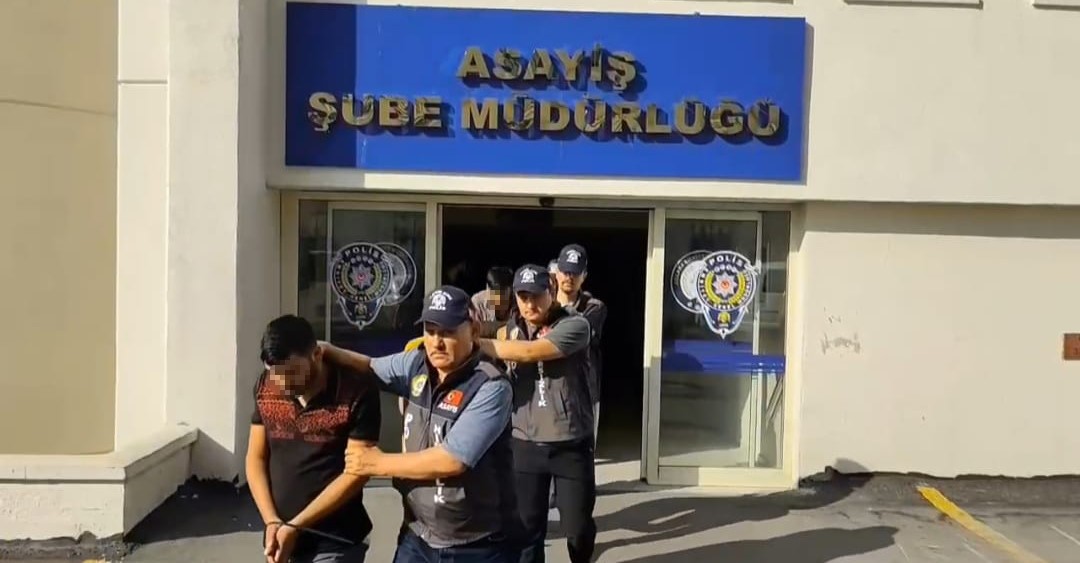 Ankara merkezli olmak üzere Adana, Kahramanmaraş ve Gaziantep'te düzenlenen eş