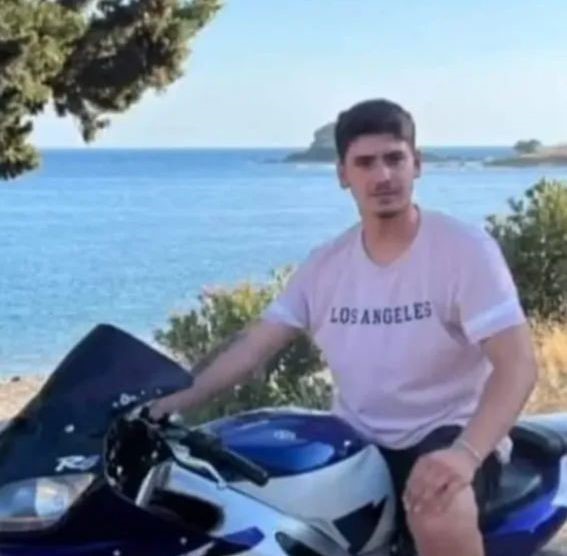 Mersin’in Anamur ilçesinde 20 yaşındaki Özcan Çam’ın silahla vurularak öldürüldüğü