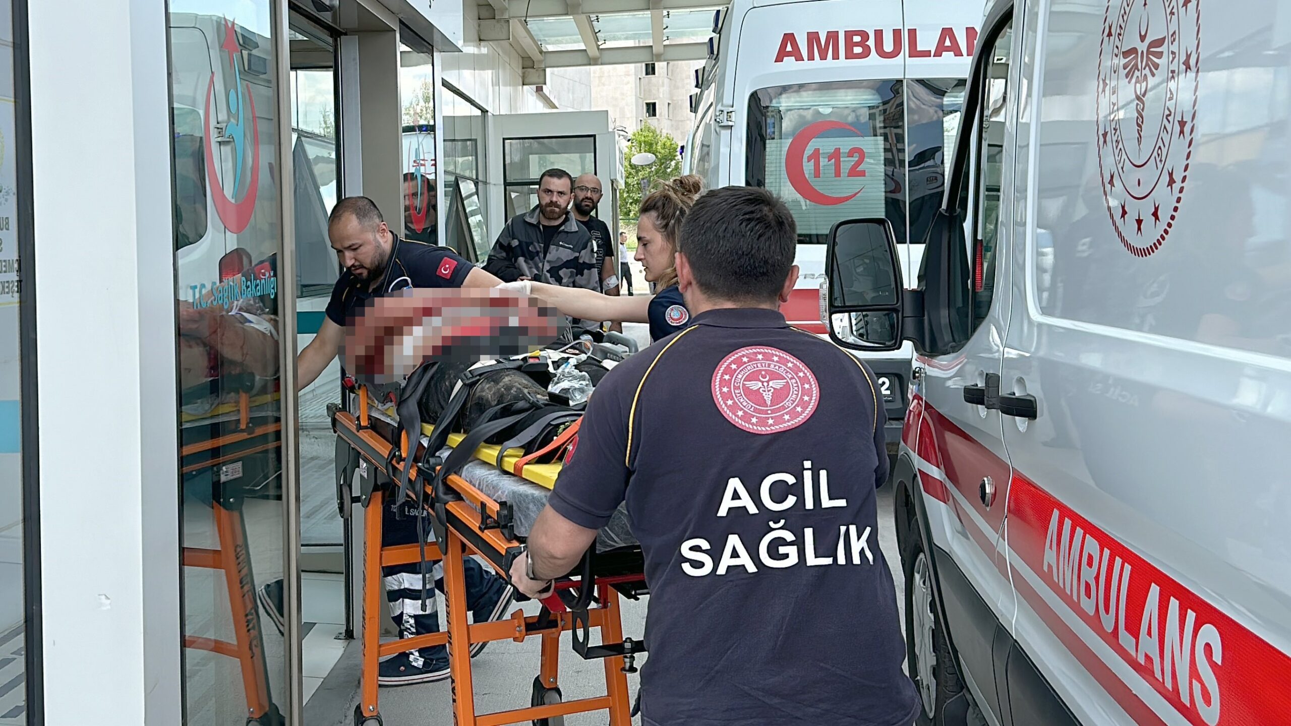 Kastamonu'da, uyuşturucu ticareti anlaşmazlığı nedeniyle tartıştığı ev arkadaşını bıçakladıktan sonra