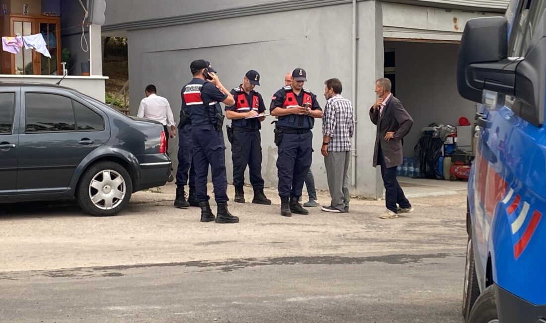Kocaeli'de, aralarında husumet bulunan iki şahıs arasında akaryakıt istasyonunda başlayan