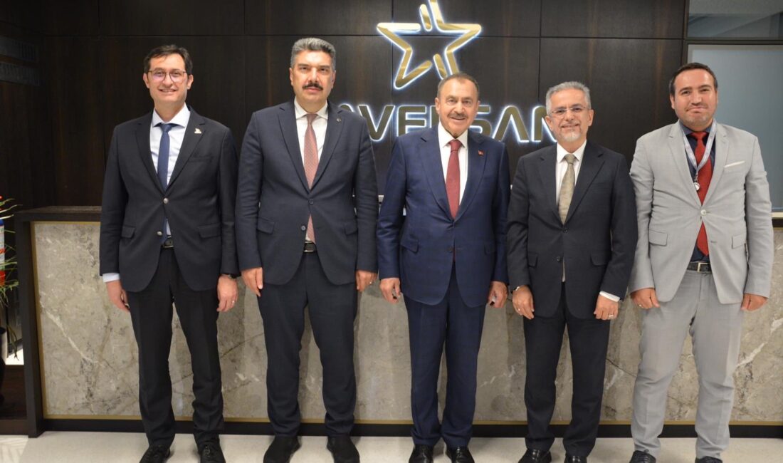 Türkiye’nin öncü teknoloji şirketlerinden HAVELSAN’ı ziyaret eden Prof. Dr. Veysel