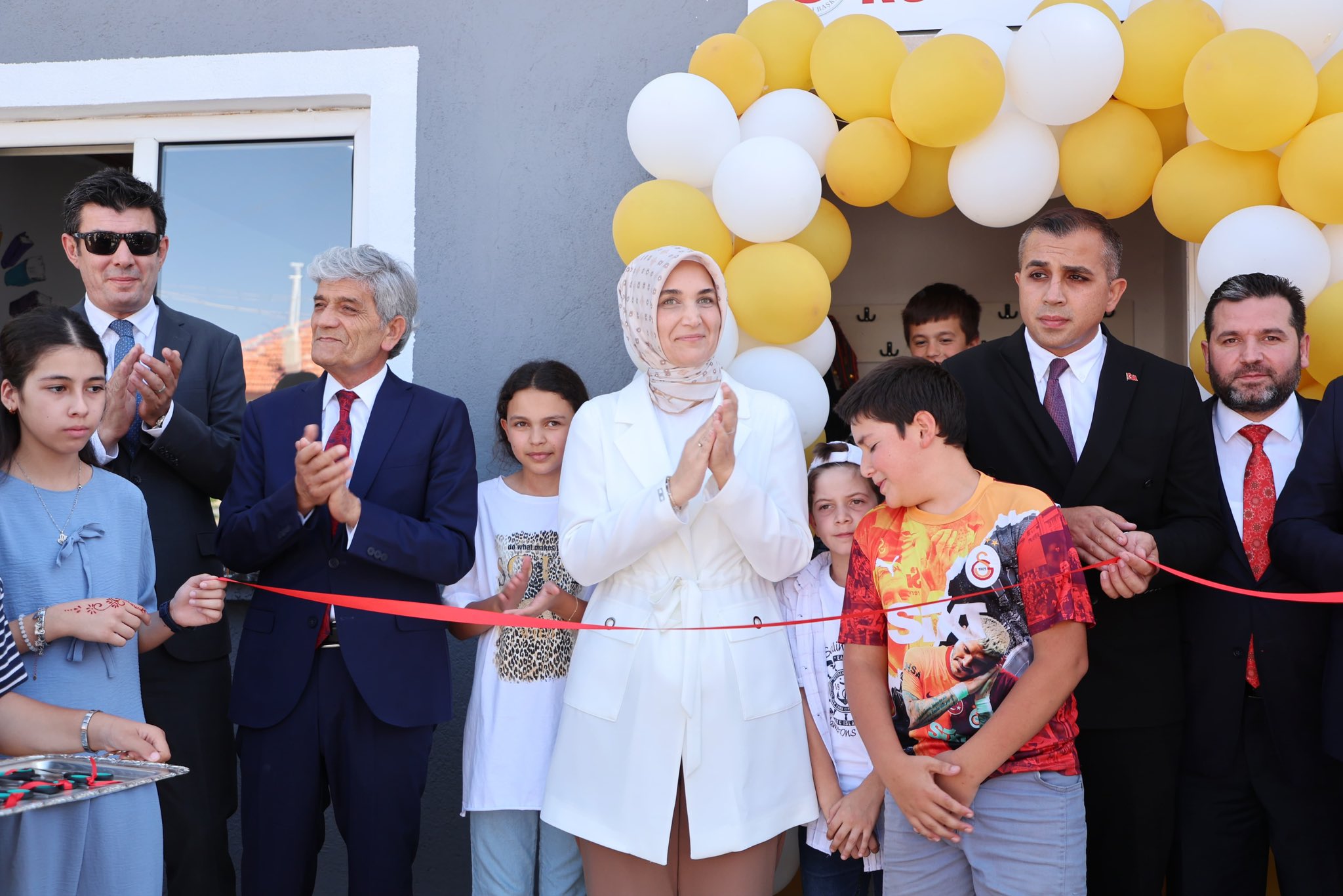 Afyonkarahisar Valisi Doç. Dr. Kübra Güran Yiğitbaşı'nın katılımıyla Kızılören ilçesinde,