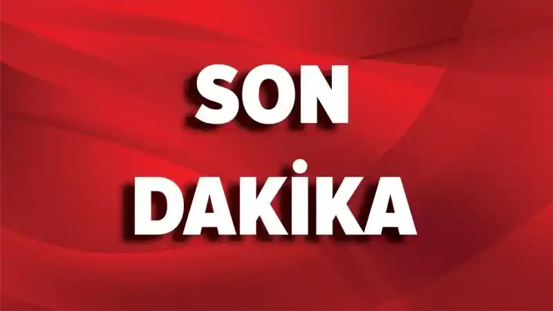Afyonkarahisar'da iki otomobilin çarpışması sonucu yaşanan trafik kazasında 3 kişi