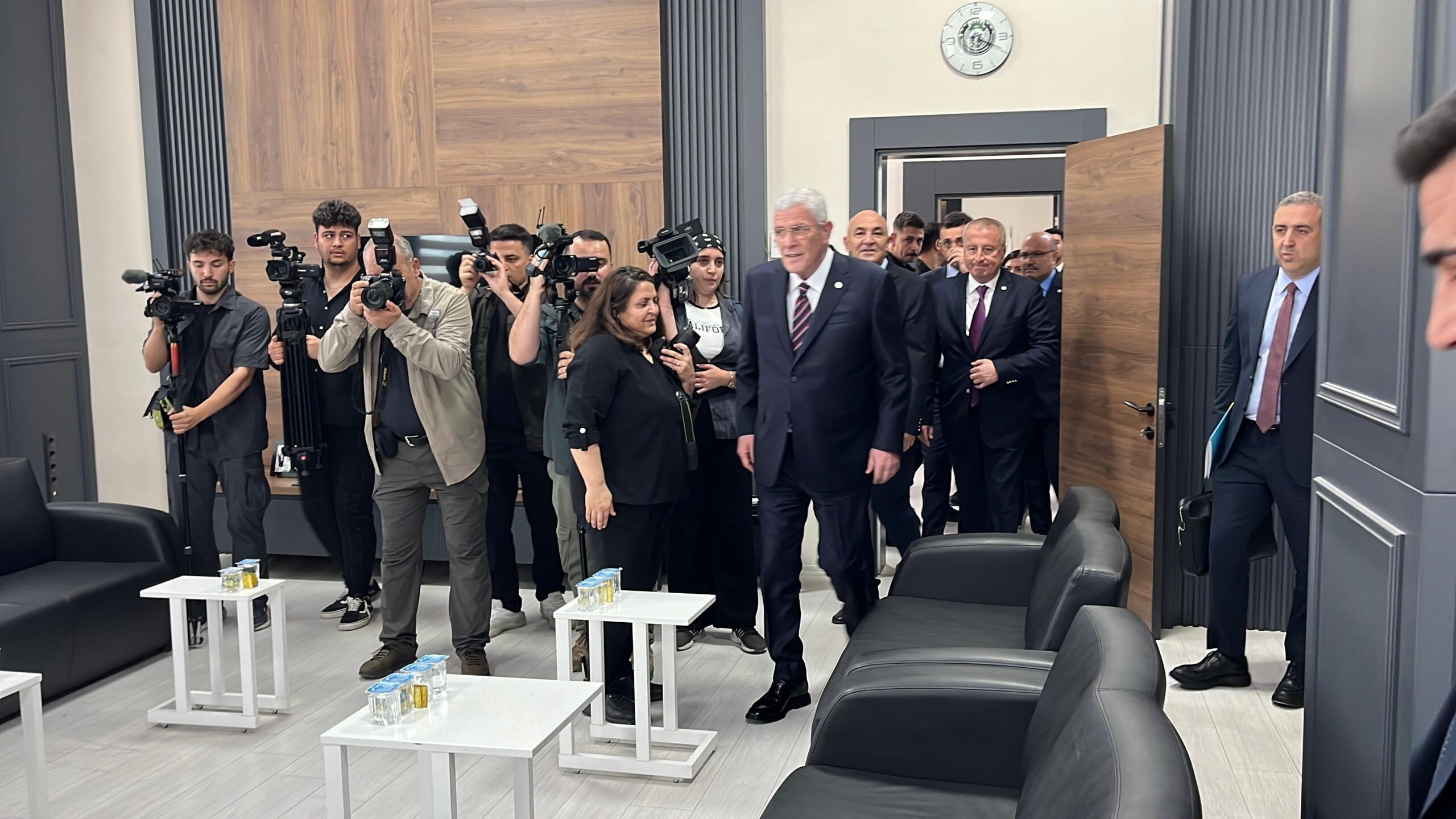 Bir dizi temas ve ziyaretlerde bulunmak üzere Afyonkarahisar’a gelen İYİ