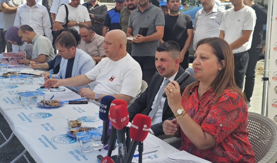 Afyonkarahisar Belediye Başkanı Burcu Köksal, mahalle odaklı halkla buluşma programları