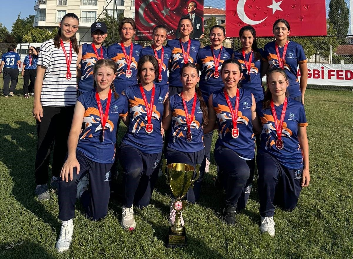 Afyonkarahisar Spor Lisesi Gençlik ve Spor Kulübü, Ankara'da düzenlenen U19
