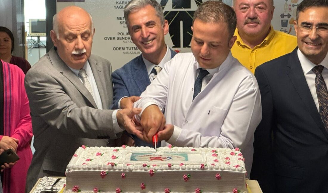 AFYONKARAHİSAR (AA) – Afyonkarahisar Devlet Hastanesi gastroloji bölümünün açılışı gerçekleşti.