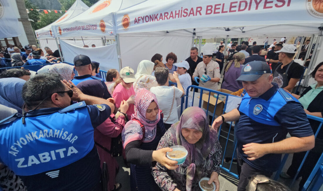 AFYONKARAHİSAR (AA) – Afyonkarahisar'da, "Sultan Divani'yi Anma ve 40 Hatimli