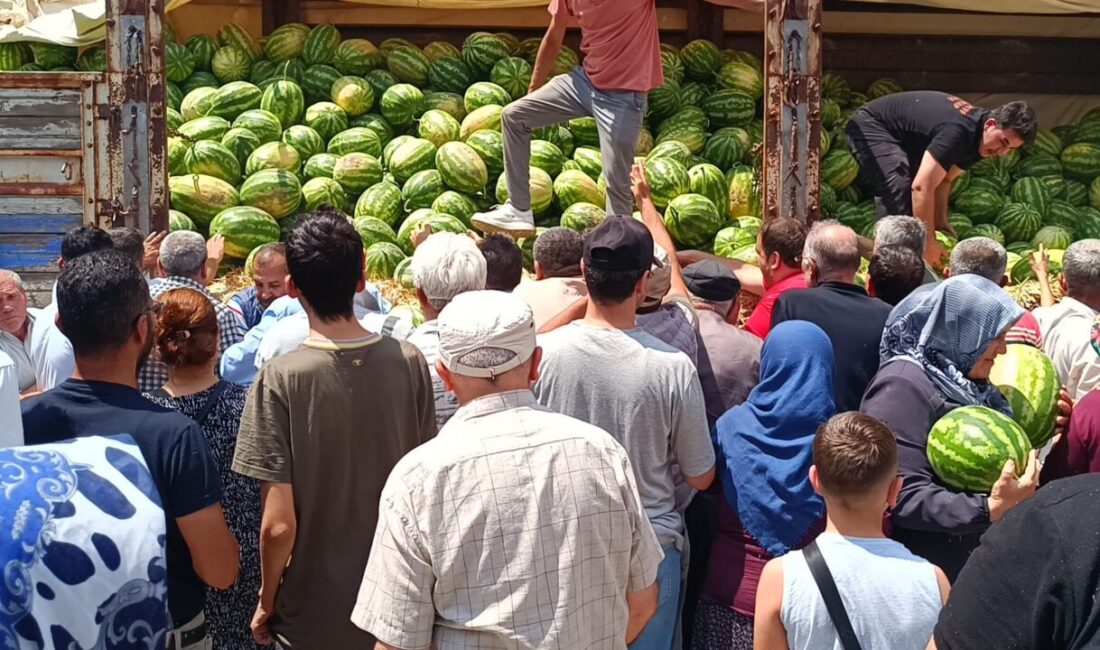 AFYONKARAHİSAR (AA) – Afyonkarahisar’ın Sandıklı ilçesinde ücreti hayırsever bir vatandaş