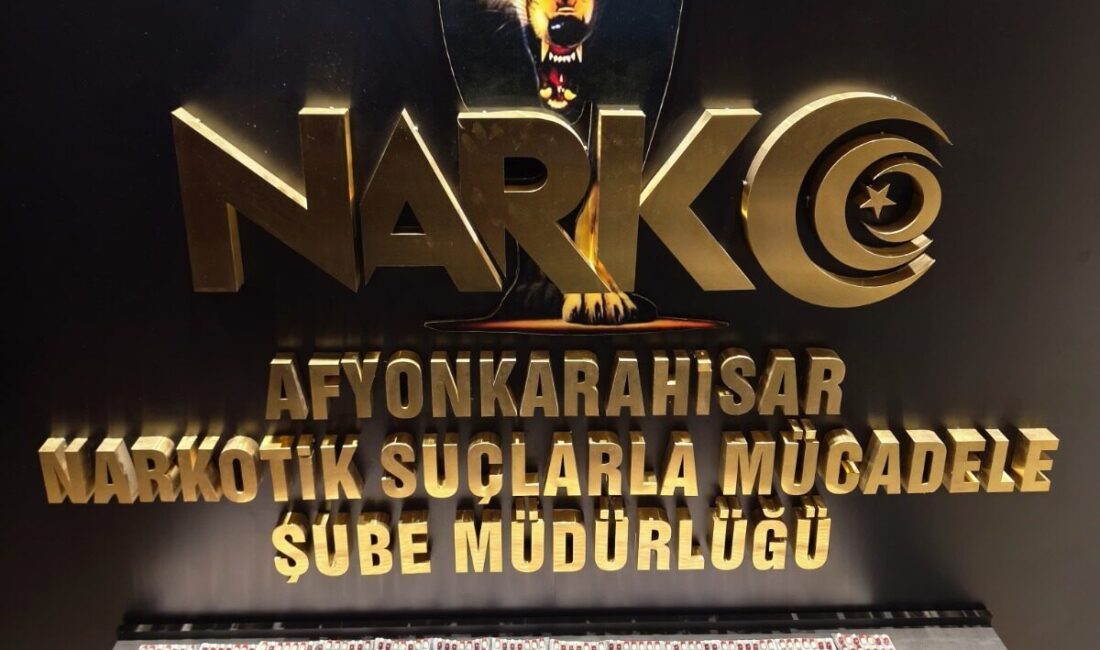AFYONKARAHİSAR (AA) – Afyonkarahisar'da valizinde uyuşturucu bulunan otobüs yolcusu tutuklandı.