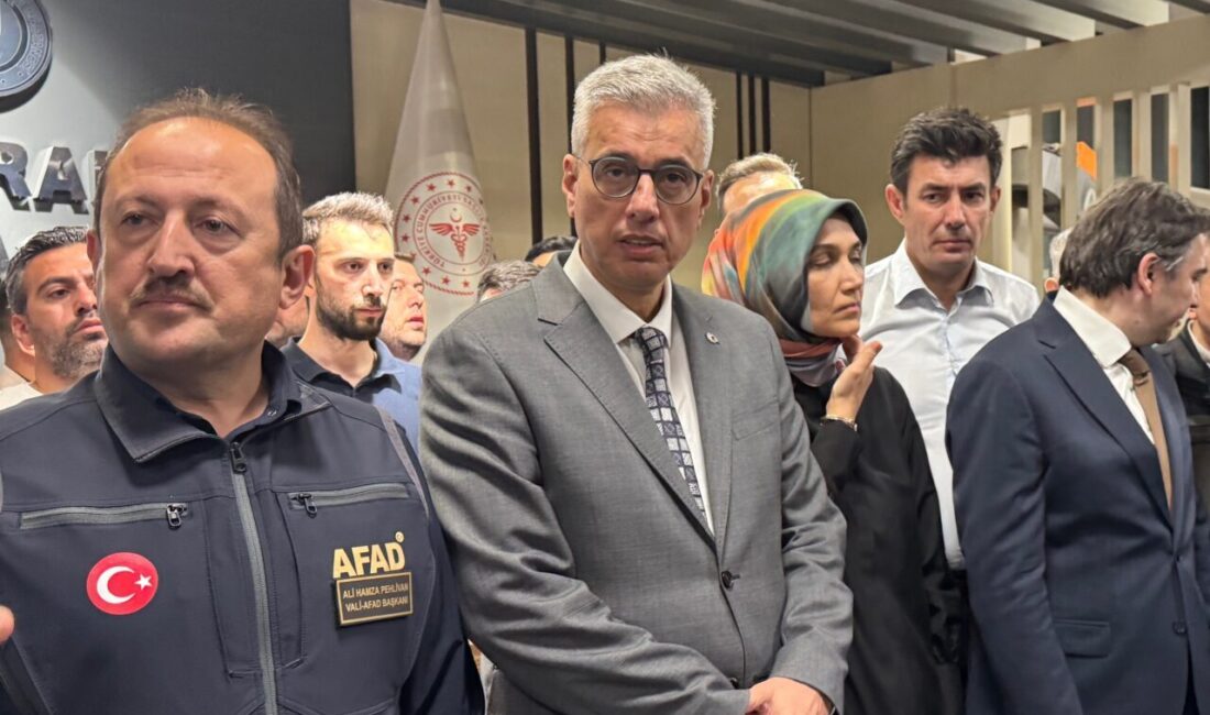 - "Afyonkarahisar Devlet Hastanesi'nde şu anda 5 yaralımız var. Genel