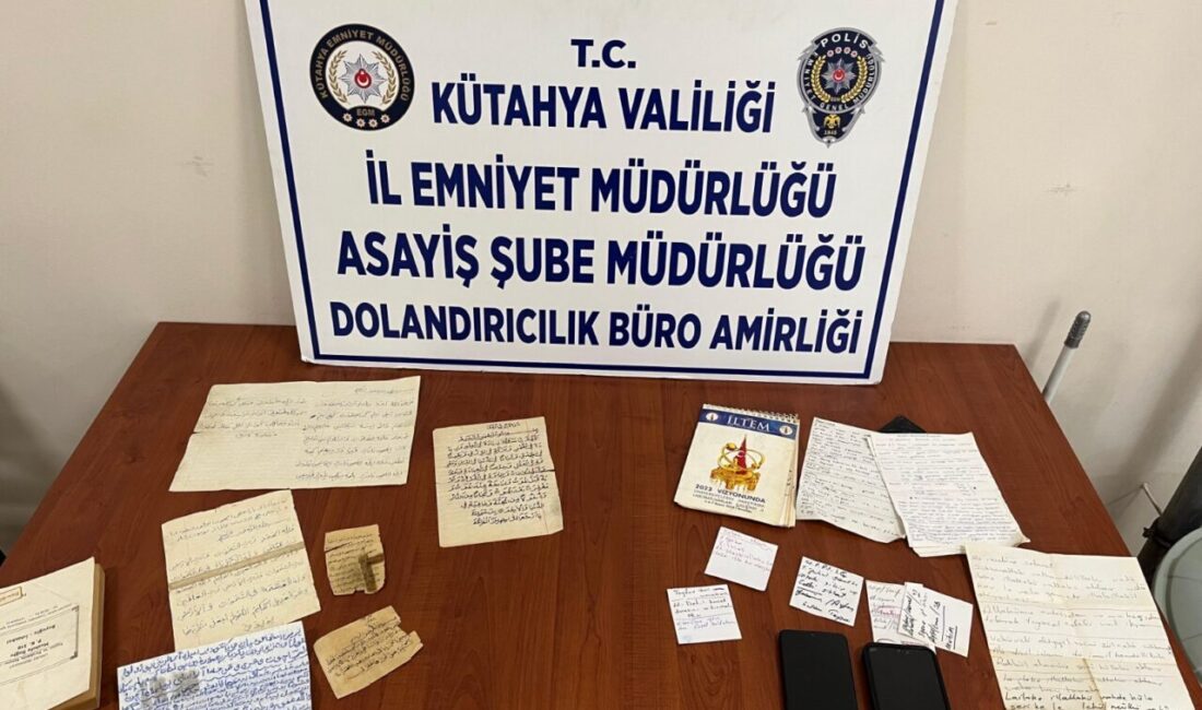 Dolandırıcılık Operasyonu: 5 Tutuklama Kütahya’da dini duyguları istismar ederek büyücülük yapıp dolandırıcılık yaptığı belirlenen