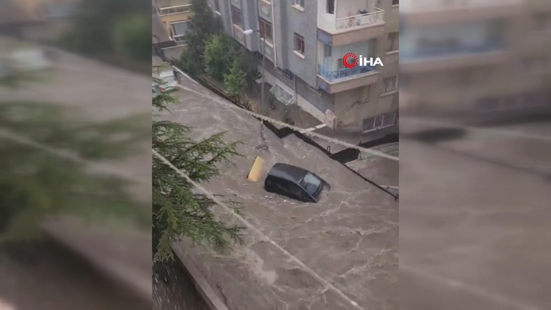Başkent Ankara'da etkili olan şiddetli sağanak yağış, kent genelinde olumsuzluklara