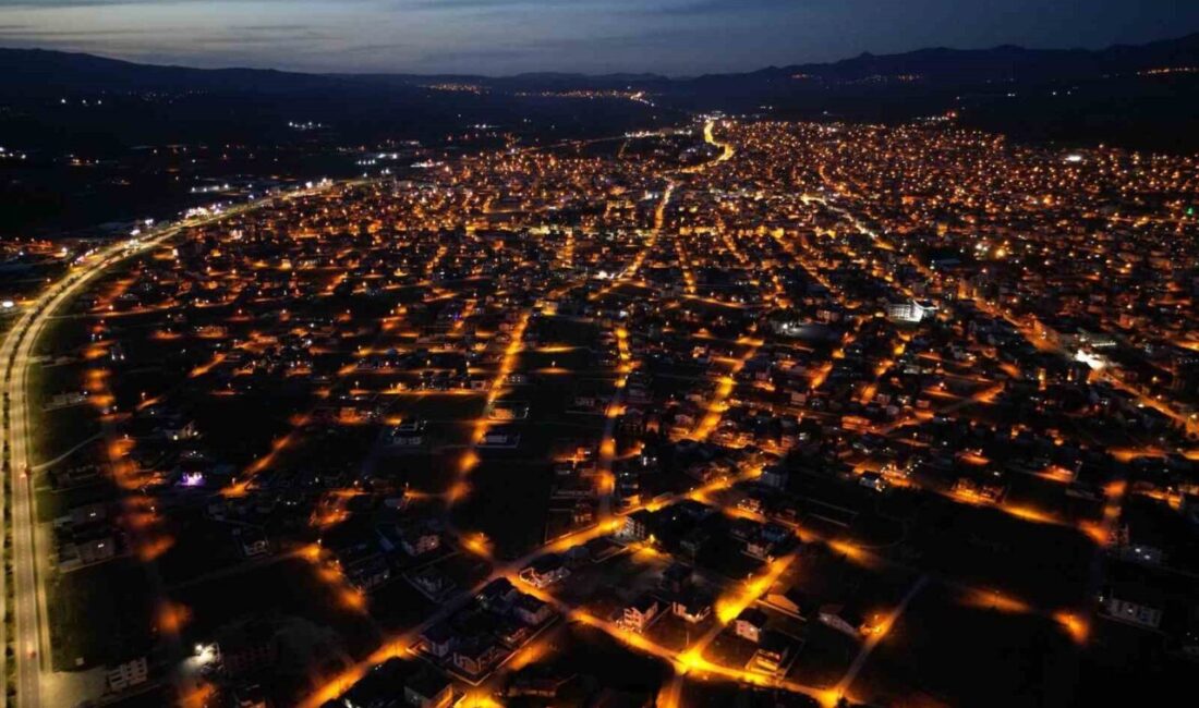 Afyonkarahisar’daki Eber Gölü’nde yaşanan kuraklık, sadece ekolojik değil jeolojik riskleri