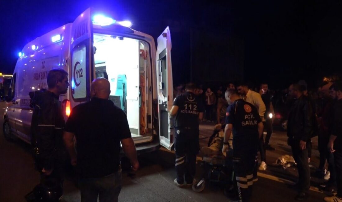 İki motosiklet çarpıştı: 2’si ağır 4 yaralı Kütahya’nın Tavşanlı ilçesinde iki motosikletin çarpıştığı kazada 2’si ağır 4