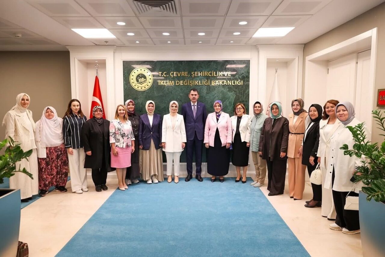 Çevre, Şehircilik ve İklim Değişikliği Bakanı Murat Kurum’un ev sahipliğinde