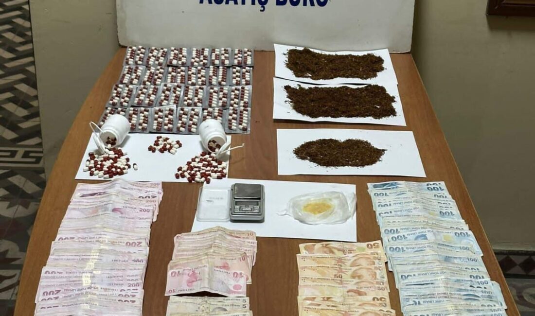 Manisa’nın Kırkağaç ilçesinde uyuşturucu satıcılarına yönelik düzenlenen operasyonda 2 şüpheli
