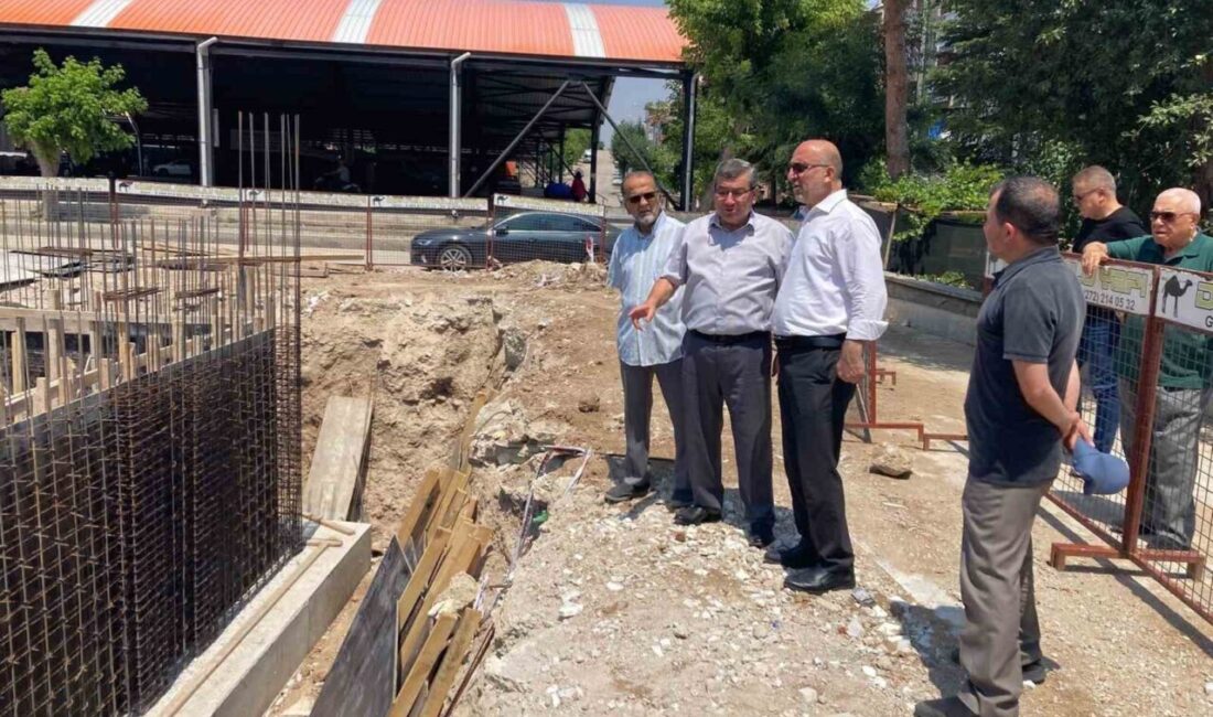 Afyonkarahisar’ın Harbiş Mahallesi’nde, depreme dayanıksız olduğu gerekçesiyle yıkılan Mevlana Camii’nin
