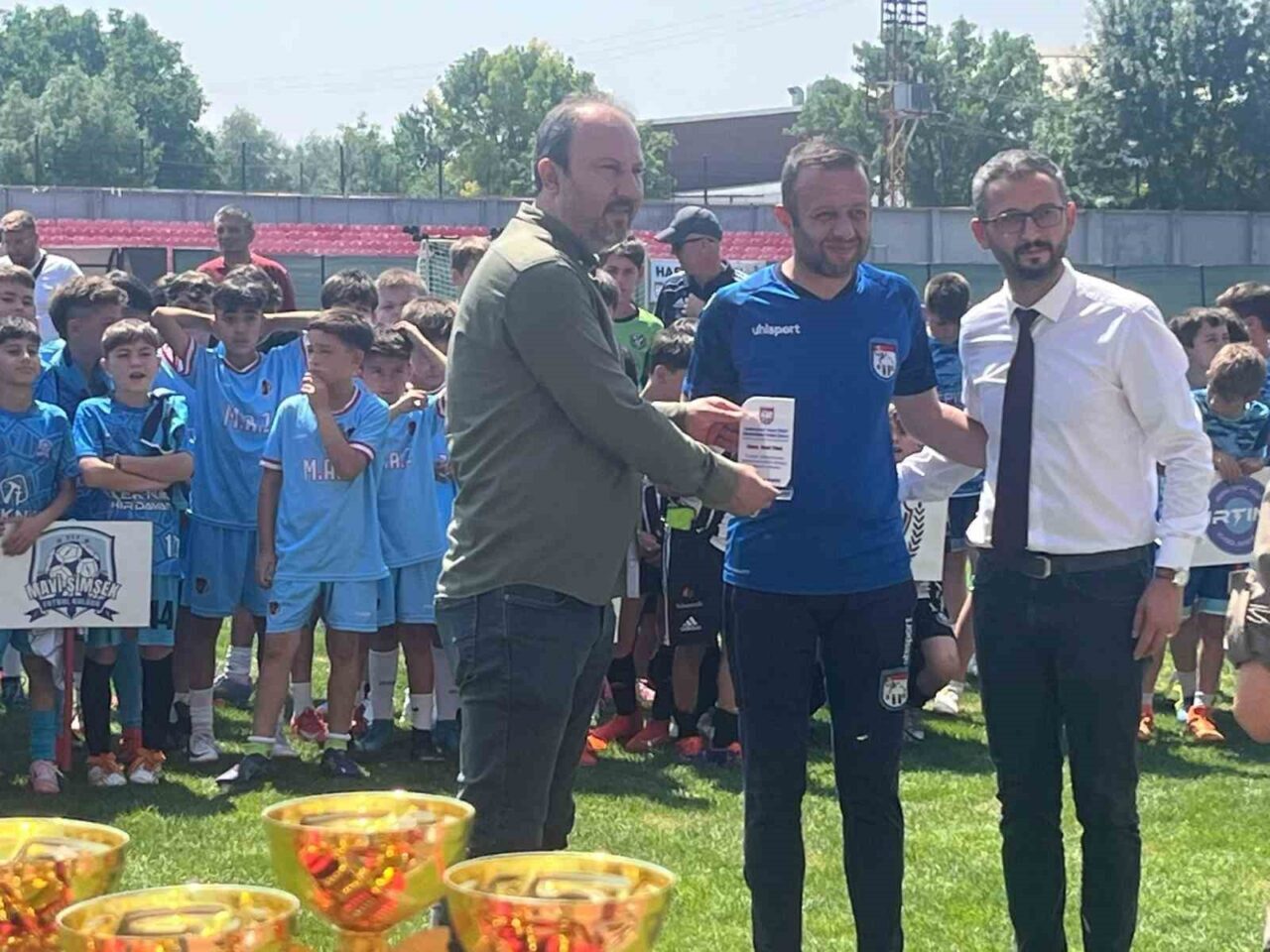 Nejat Tülek Junior CUP futbol turnuvası ödül töreniyle son buldu