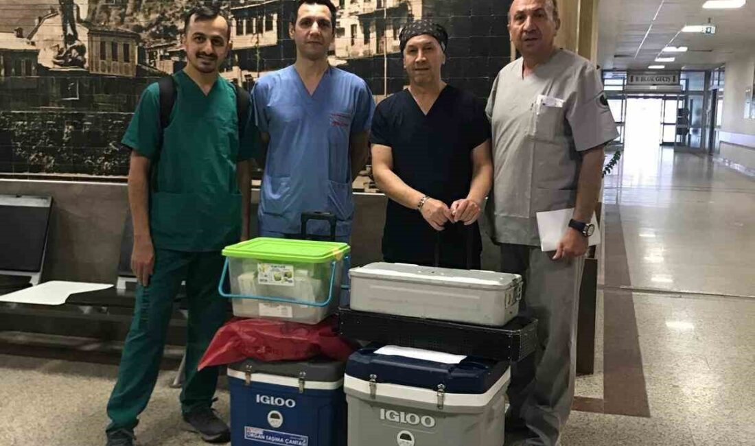 Afyonkarahisar Devlet Hastanesi’nde beyin ölümü gerçekleşen bir hastanın organlarının bağışlanmasıyla