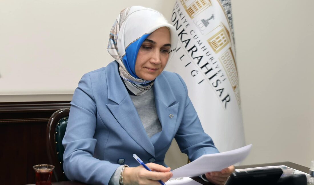   Afyonkarahisar Valisi Kübra Güran Yiğitbaşı, İskenderun Deniz Er Eğitim