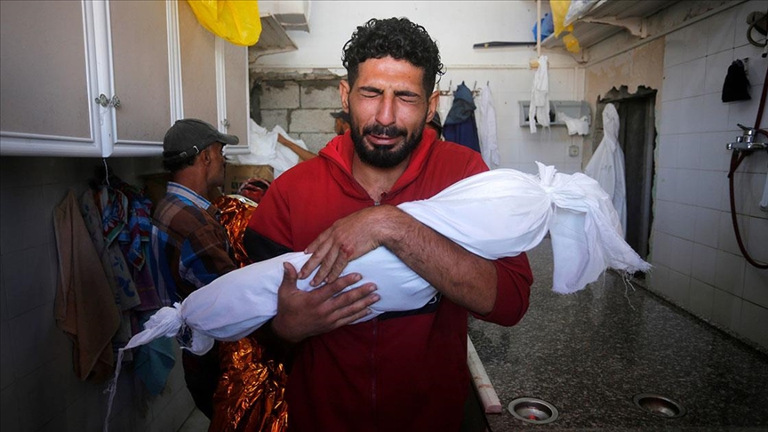 İsrail'in Gazze Şeridi'ne saldırıları sonucu son 24 saatte 70 can