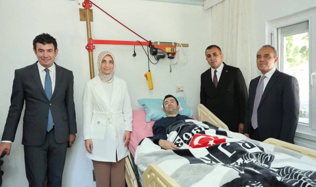 AFYONKARAHİSAR (AA) – Afyonkarahisar Valisi Kübra Güran Yiğitbaşı, geçirdiği trafik