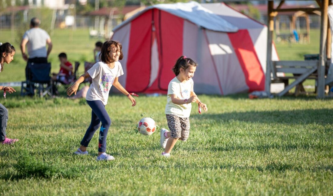 Afyonkarahisar’da düzenledikleri Aile Kampı sonrası açıklama yapan Belediye Başkanı Burcu
