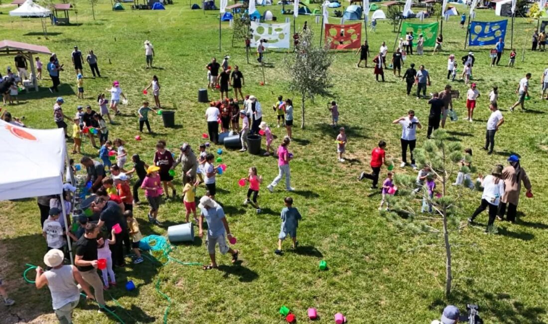 Afyonkarahisar Belediyesi tarafından 2025 aile yılı kapsamında düzenlenen Aile Kampı,