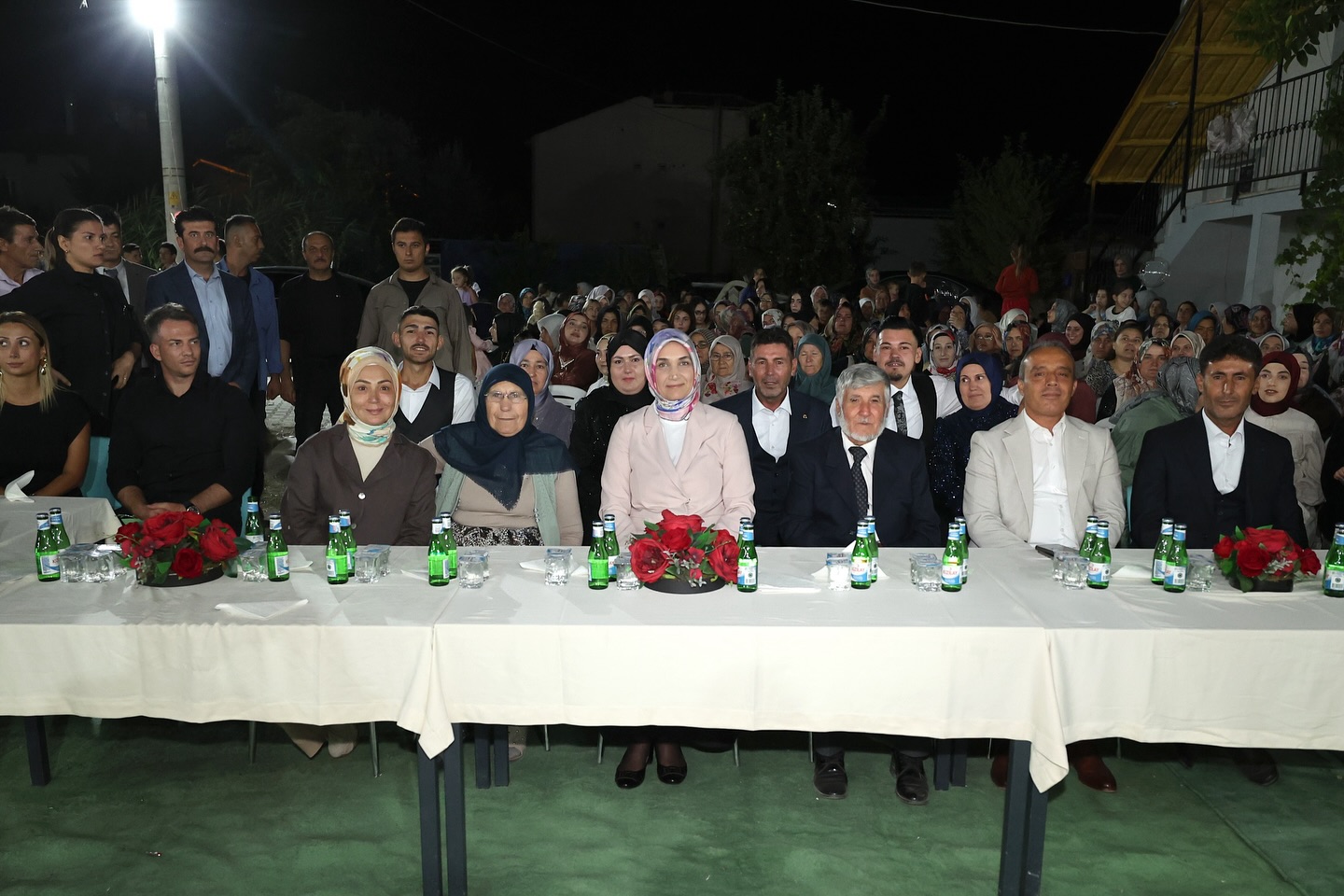 Afyonkarahisar’ın gönüllerde taht kuran Valisi Doç. Dr. Kübra Güran Yiğitbaşı,