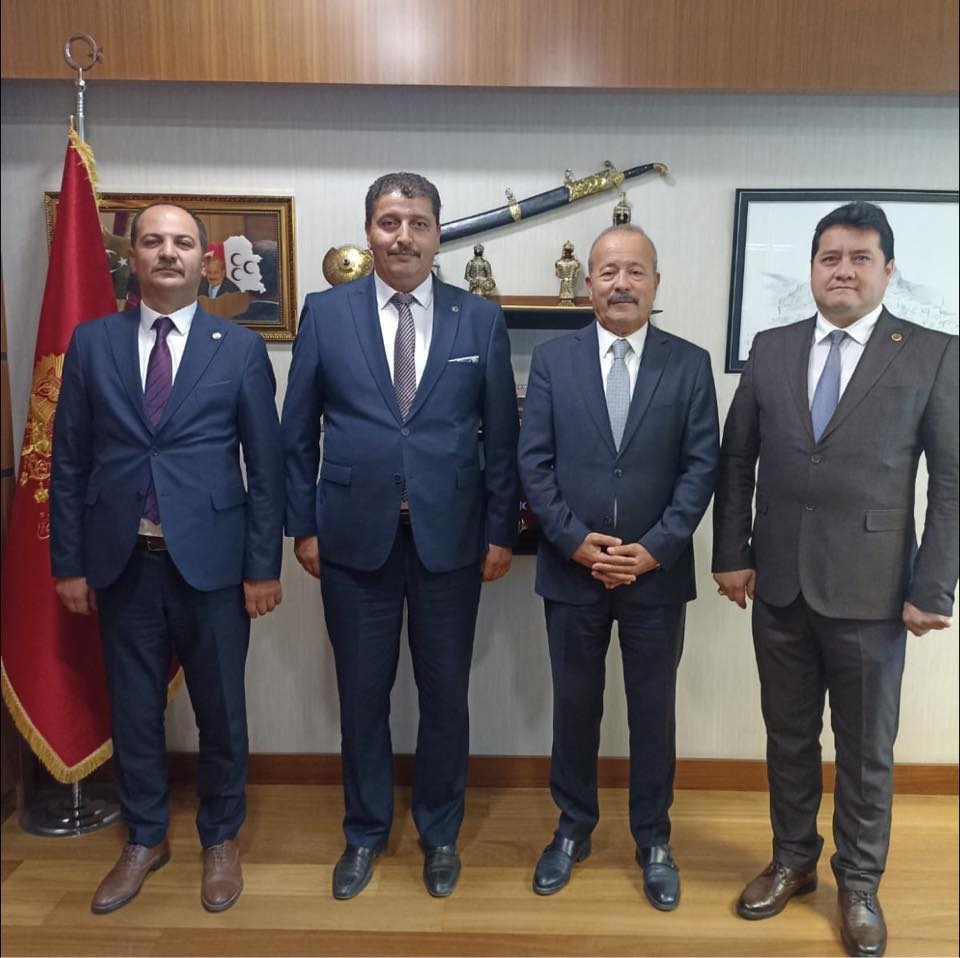 Milliyetçi Hareket Partisi (MHP) Bolvadin İlçe Başkanı Mahmut Kızıltoprak, göreve