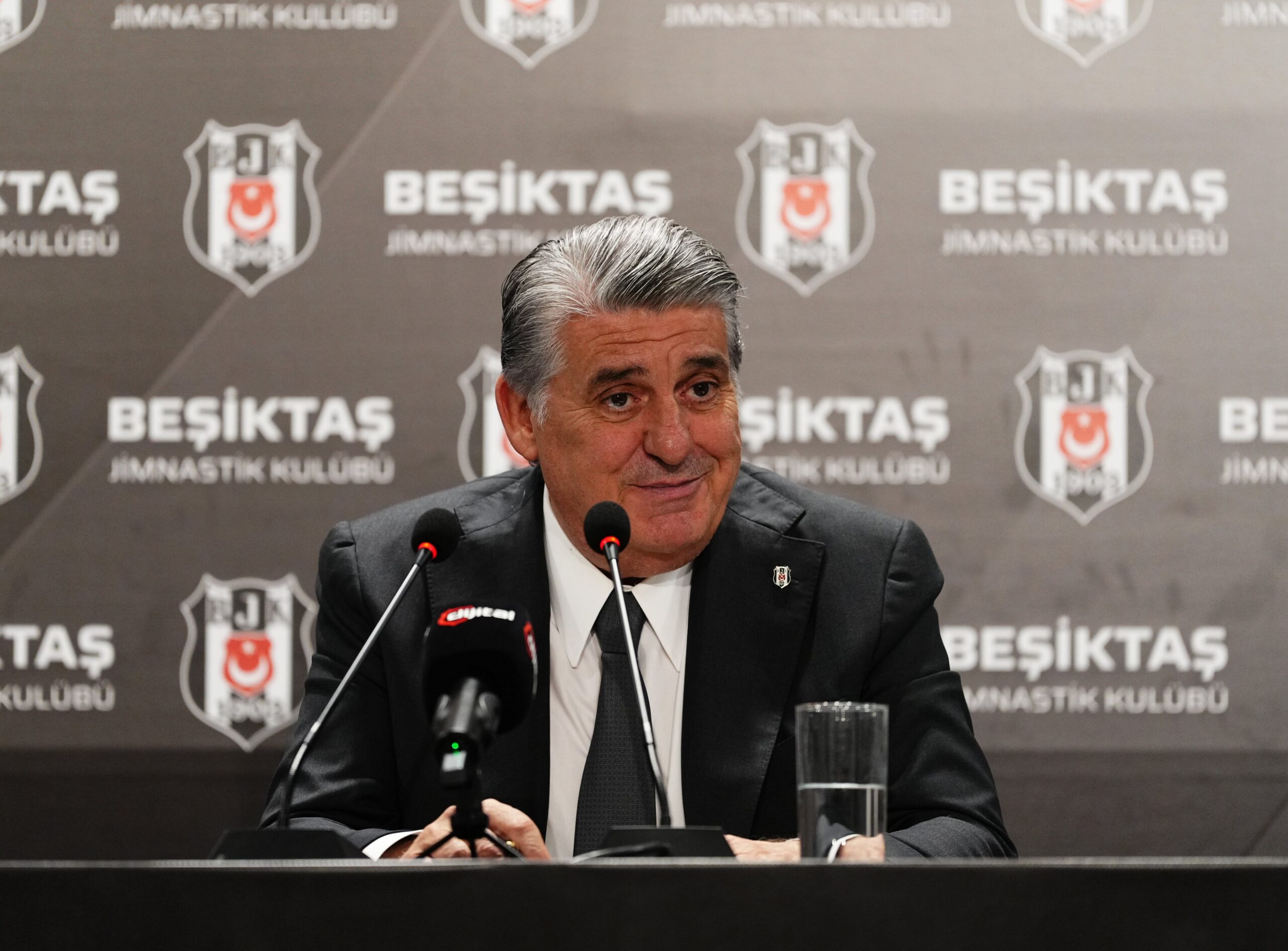 Afyonkarahisarlı Milli Futbolcu Orkun Kökçü’den övgüyle söz eden Beşiktaş Kulübü