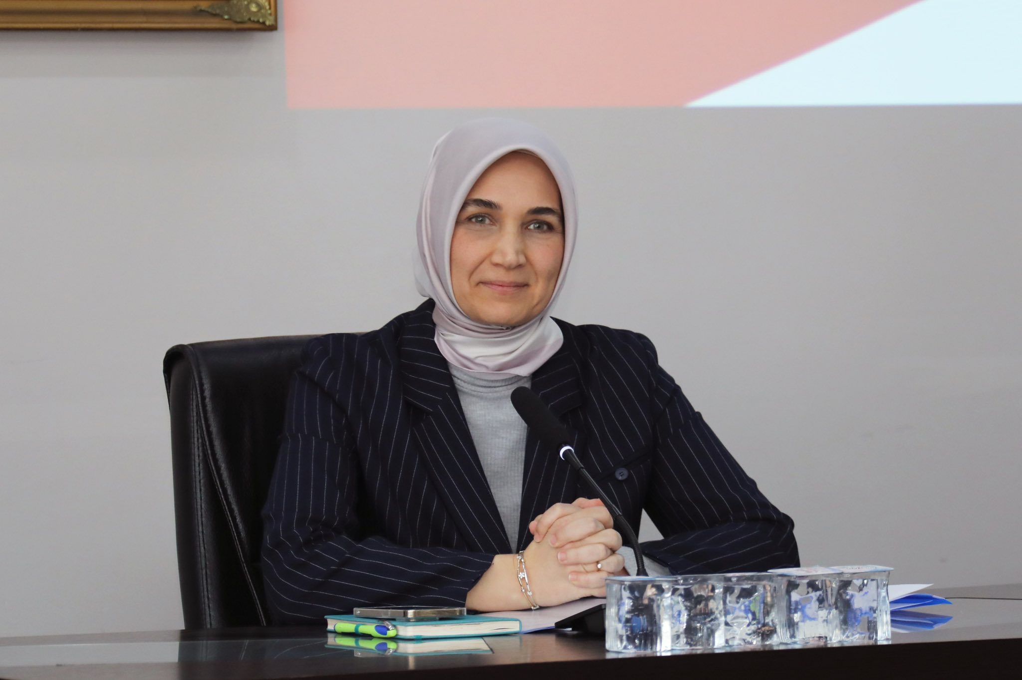Afyonkarahisar’da orman yangınlarına karşı önlem arttı. Havai fişek ve yanıcı