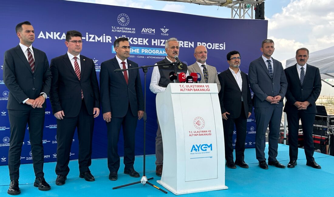 Ankara-İzmir Yüksek Hızlı Tren (YHT) projesi kapsamında Afyonkarahisar’a gelen Ulaştırma