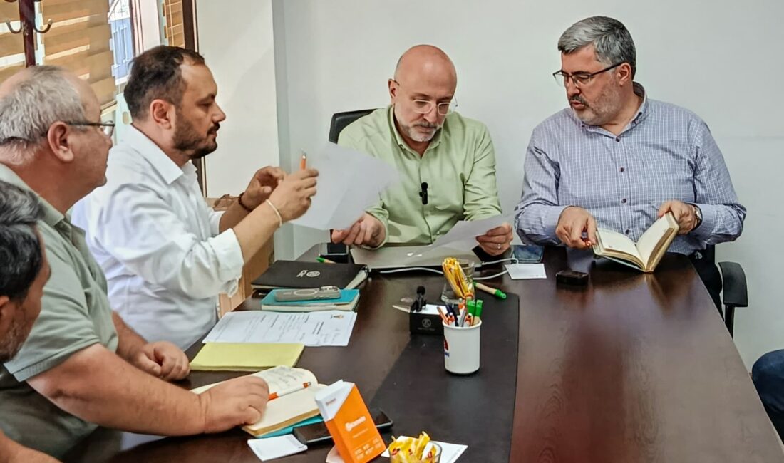 AK Parti'de Halk Günü buluşmaları sürüyor. AK Parti Afyonkarahisar İl