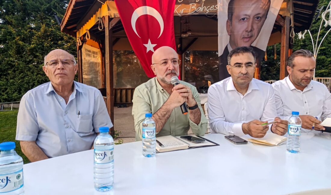 AK Parti Afyonkarahisar İl Başkanlığı tarafından ilçe danışma meclisi toplantıları