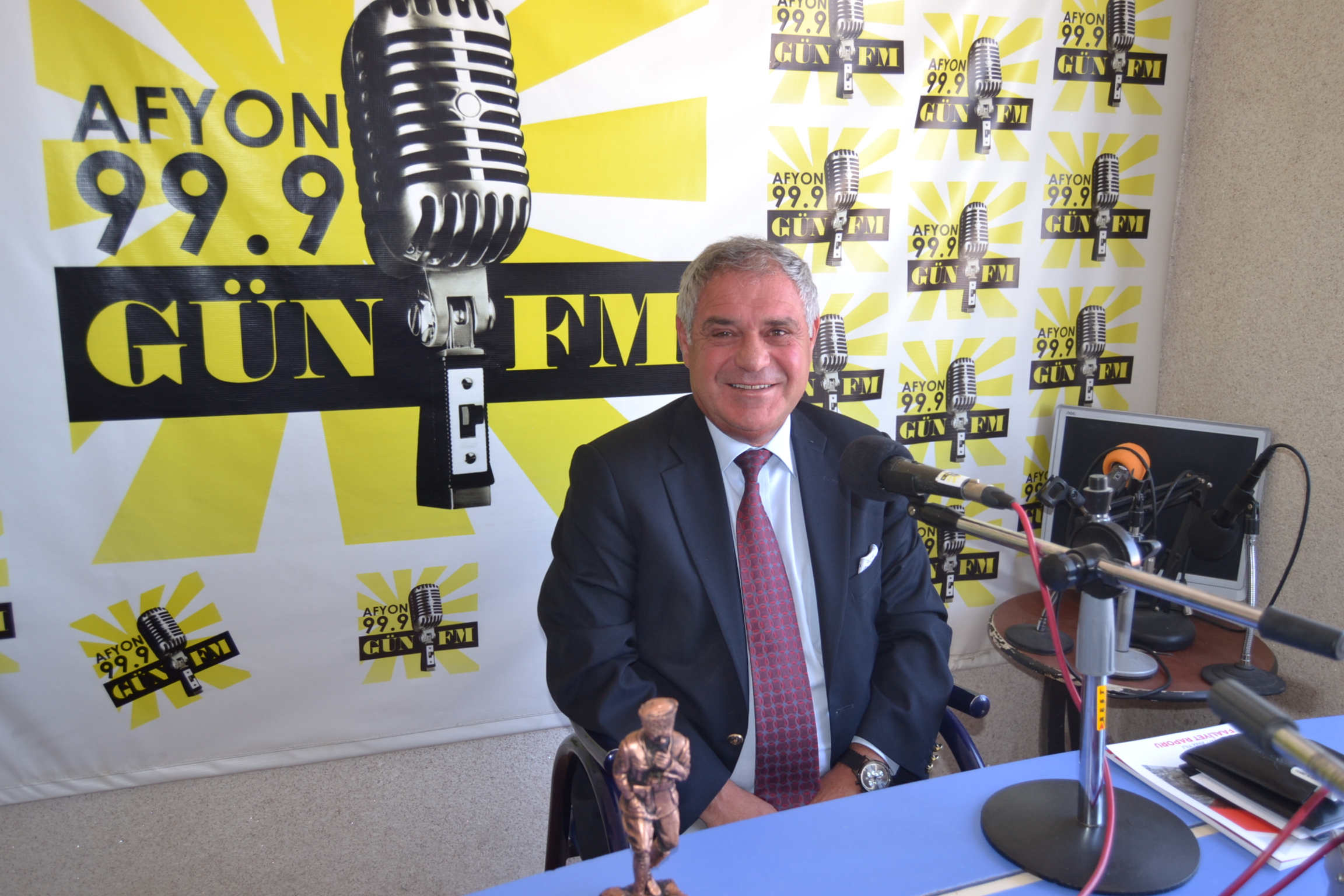 Afyon Eğitim Vakfı Genel Sekreteri Murat Diker, Gün FM’in konuğu