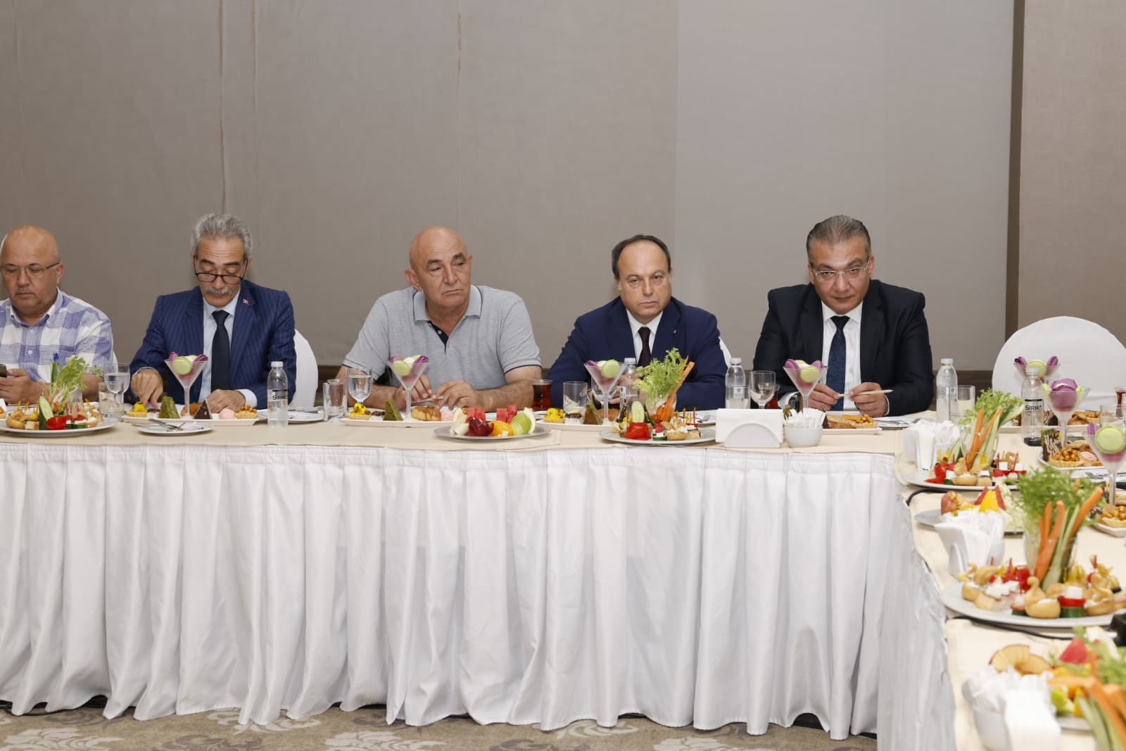 Afyonkarahisar’ın iş dünyası temsilcileri, ekonomi ve kalkınma alanındaki beklentilerini doğrudan